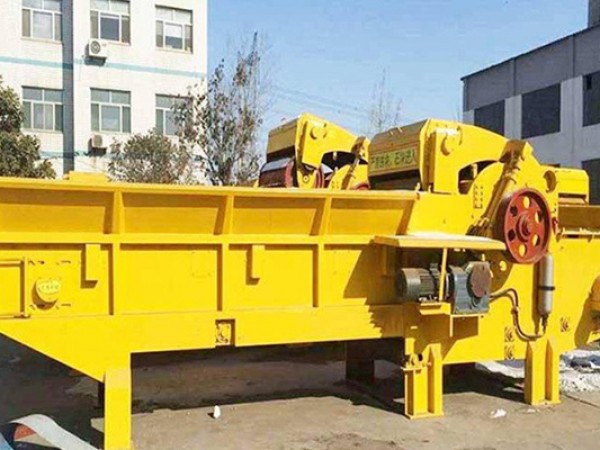 木材综合破碎机